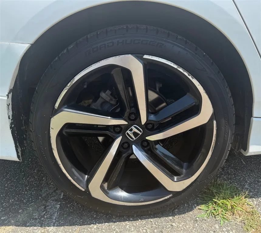 Used 2020 Honda Accord Sport image 38