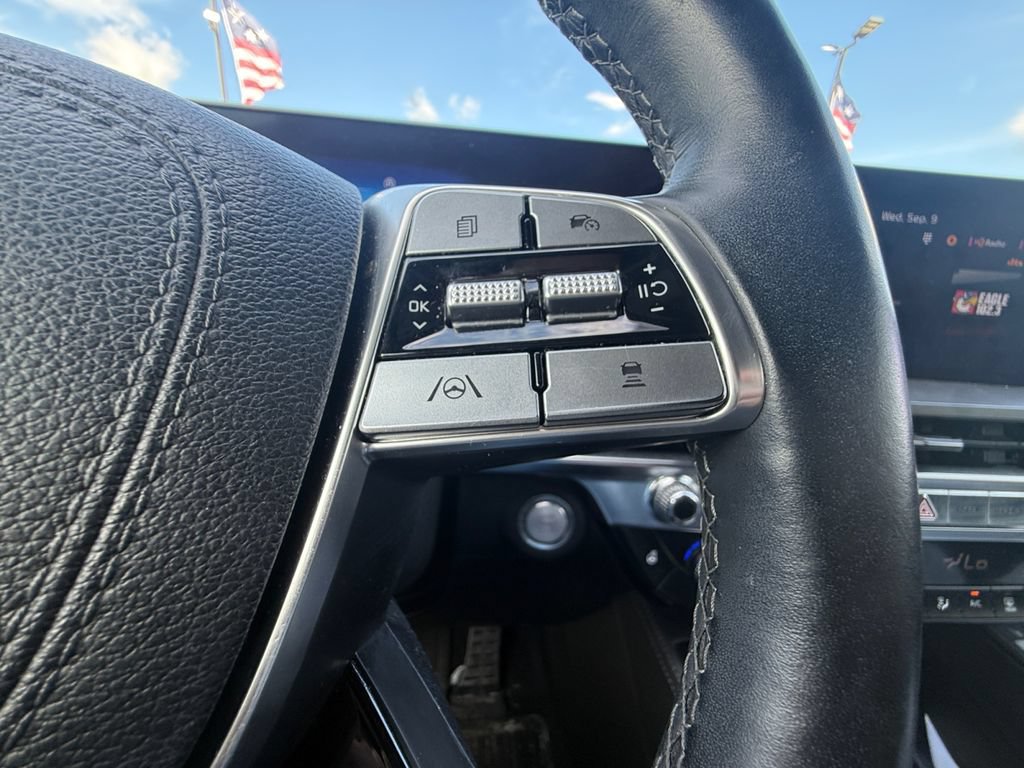 Used 2023 Kia Telluride SX X-Line AWD/4WD image 16