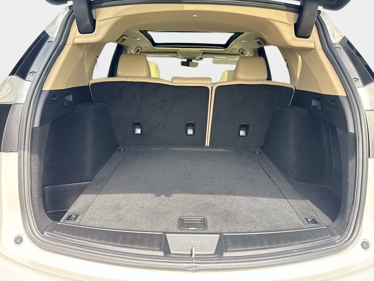 Used 2023 Acura RDX w/ Technology Package FWD image 9