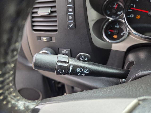 Used 2011 Chevrolet Silverado 1500 LT w/ All-Star Edition image 25