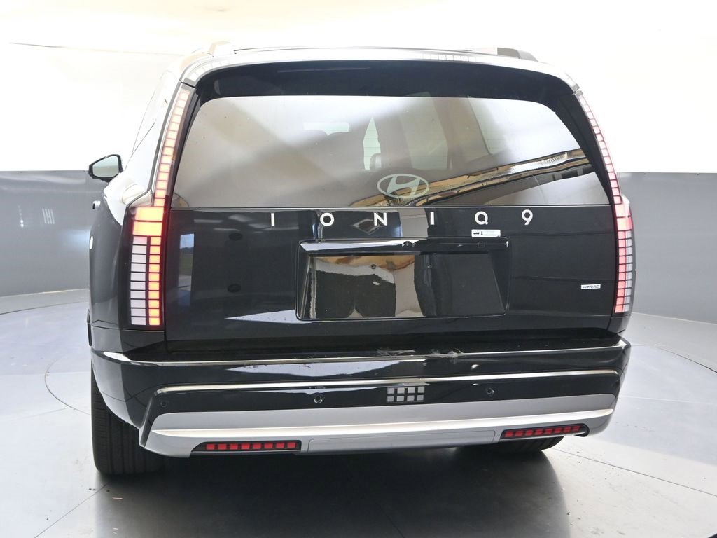 New 2026 Hyundai Ioniq 9 SEL image 4