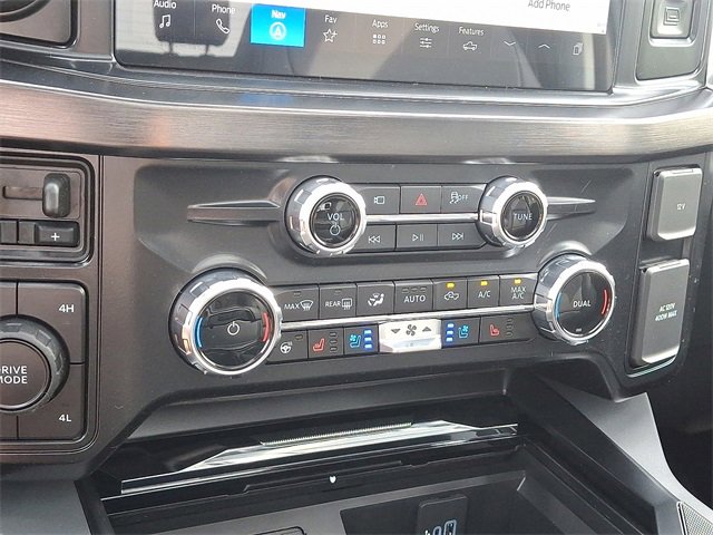 New 2026 Ford F250 Lariat w/ Black Appearance Package image 12