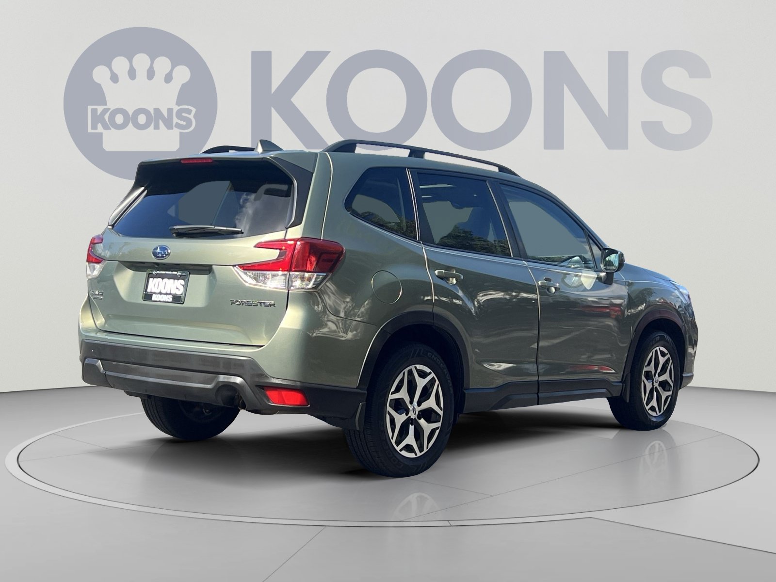 Used 2021 Subaru Forester Premium AWD/4WD image 8