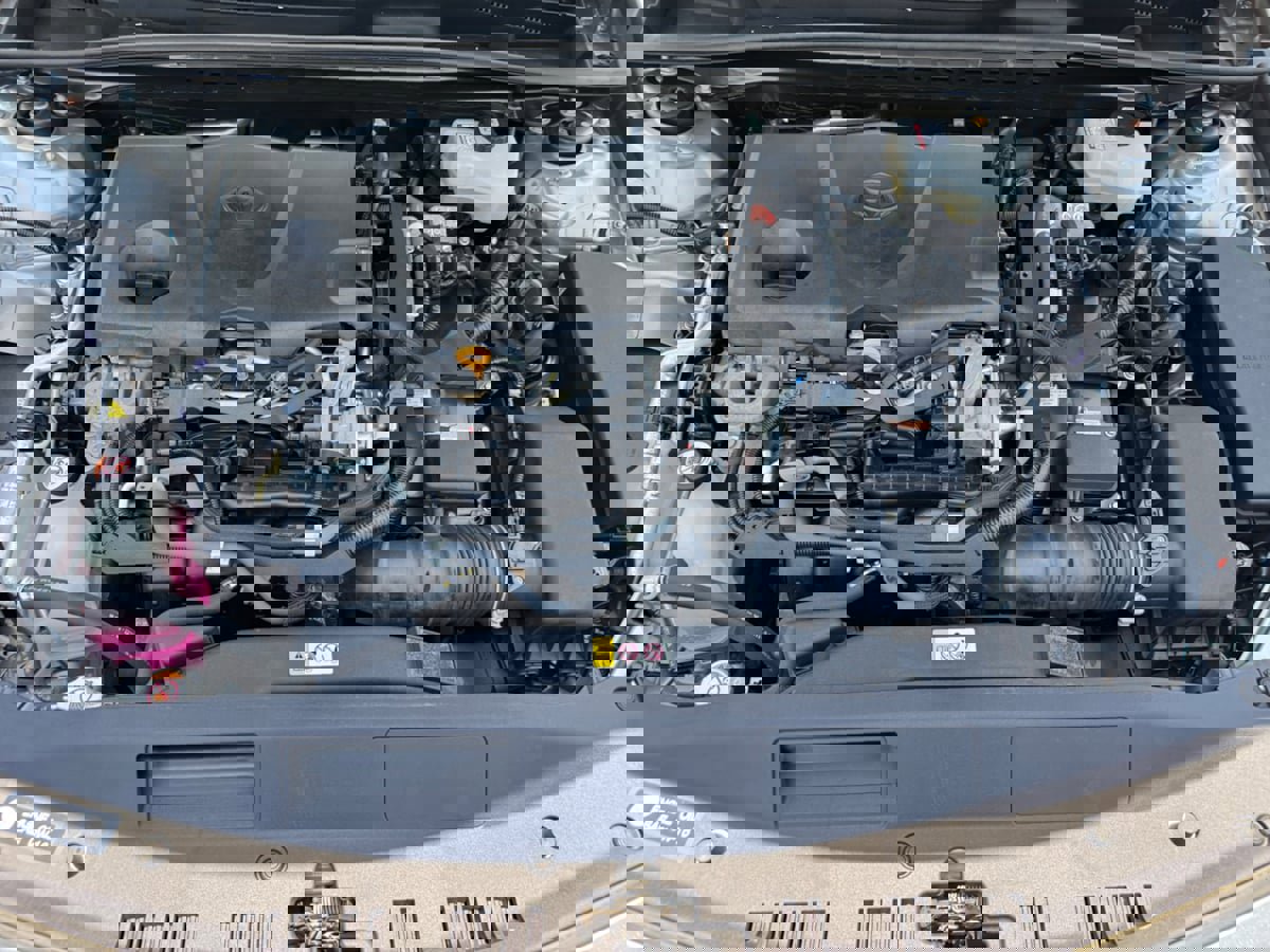 Used 2020 Toyota Camry LE image 21