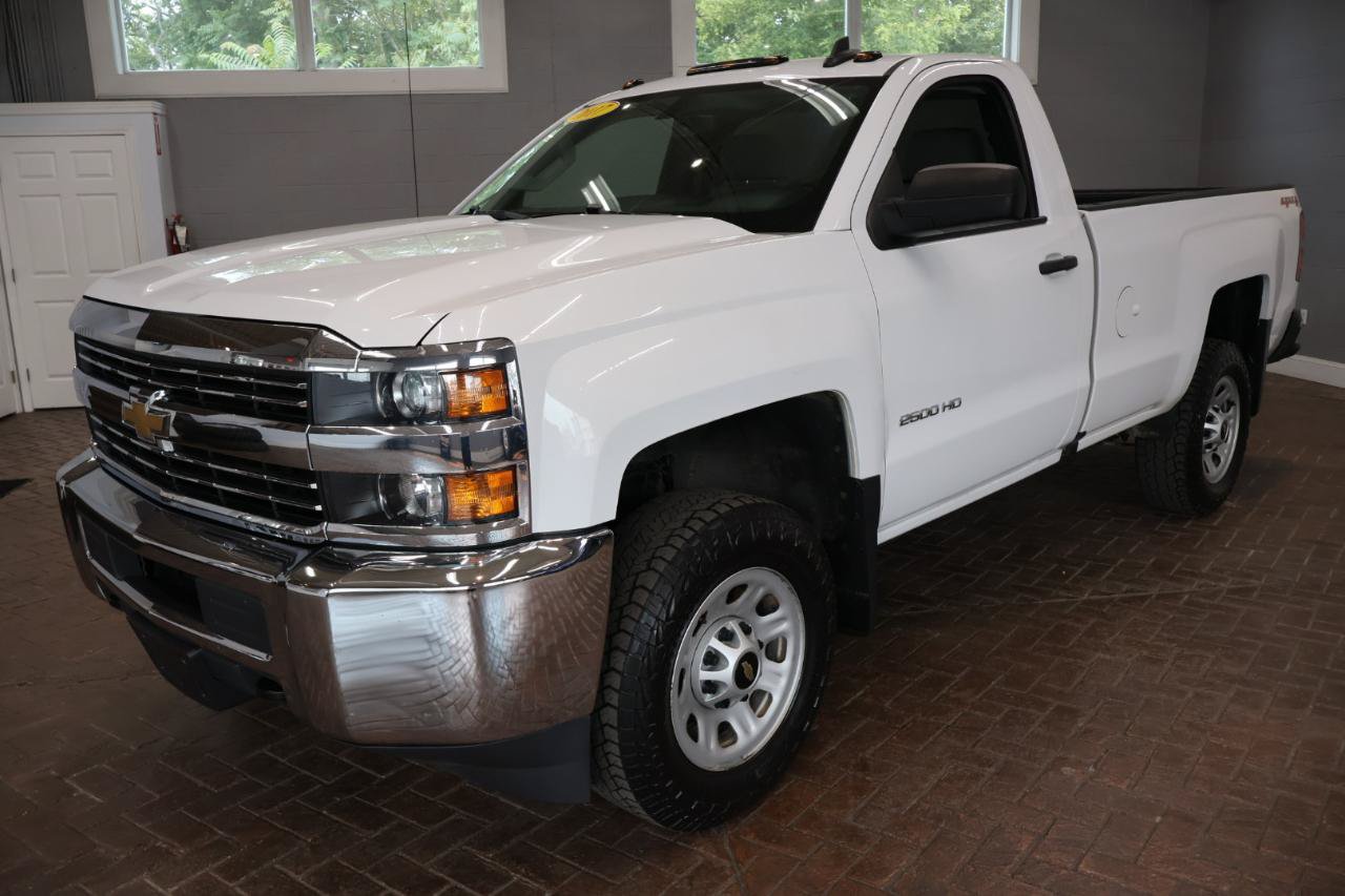 Used 2017 Chevrolet Silverado 2500 W/T w/ WT Convenience Package AWD/4WD image 3