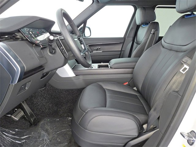 New 2026 Land Rover Range Rover Long Wheelbase SE image 10