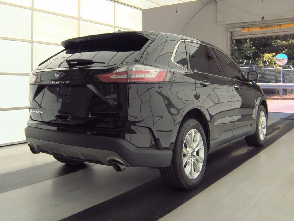 Used 2021 Ford Edge Titanium w/ Cargo Accessory Package FWD image 5