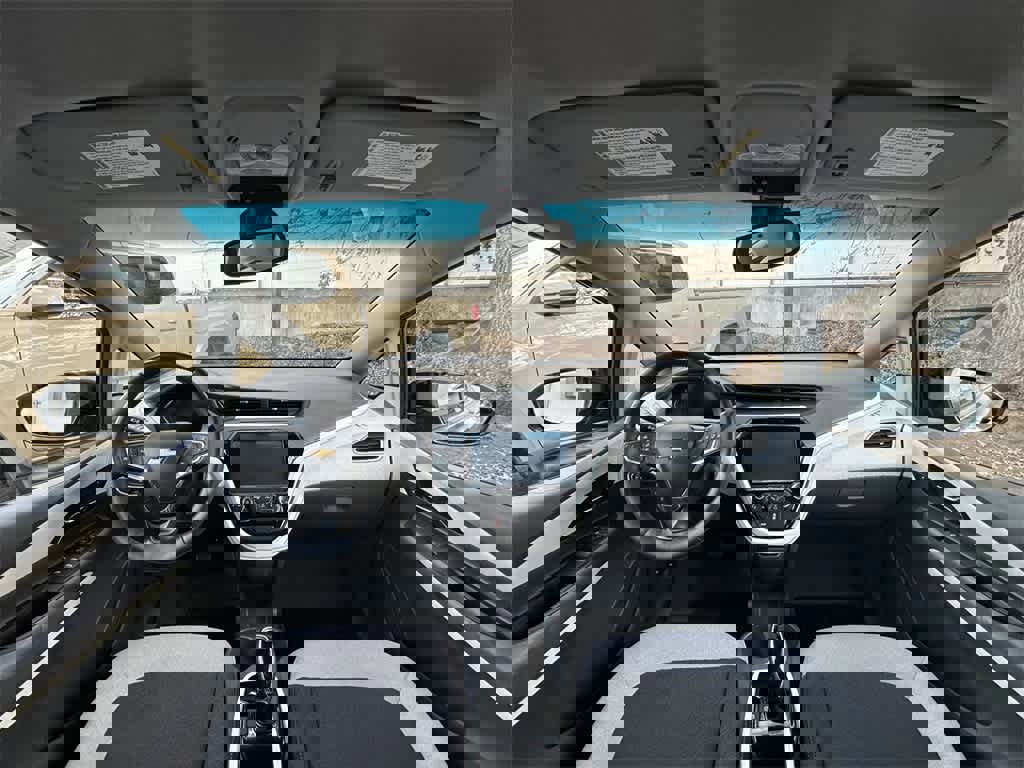 Used 2020 Chevrolet Bolt LT image 10