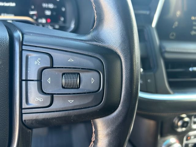 Used 2023 GMC Yukon AT4 w/ AT4 Premium Package image 25