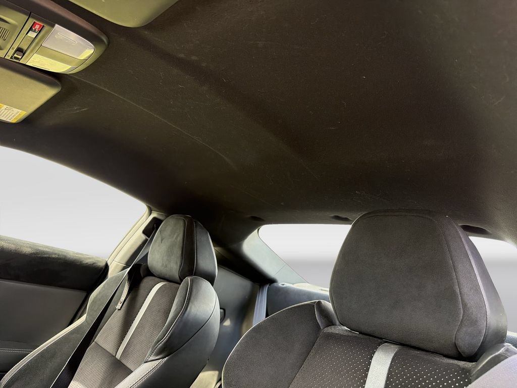Used 2024 Toyota GR86 Premium RWD image 8