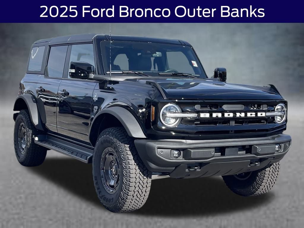 New 2025 Ford Bronco Outer Banks w/ Sasquatch Package