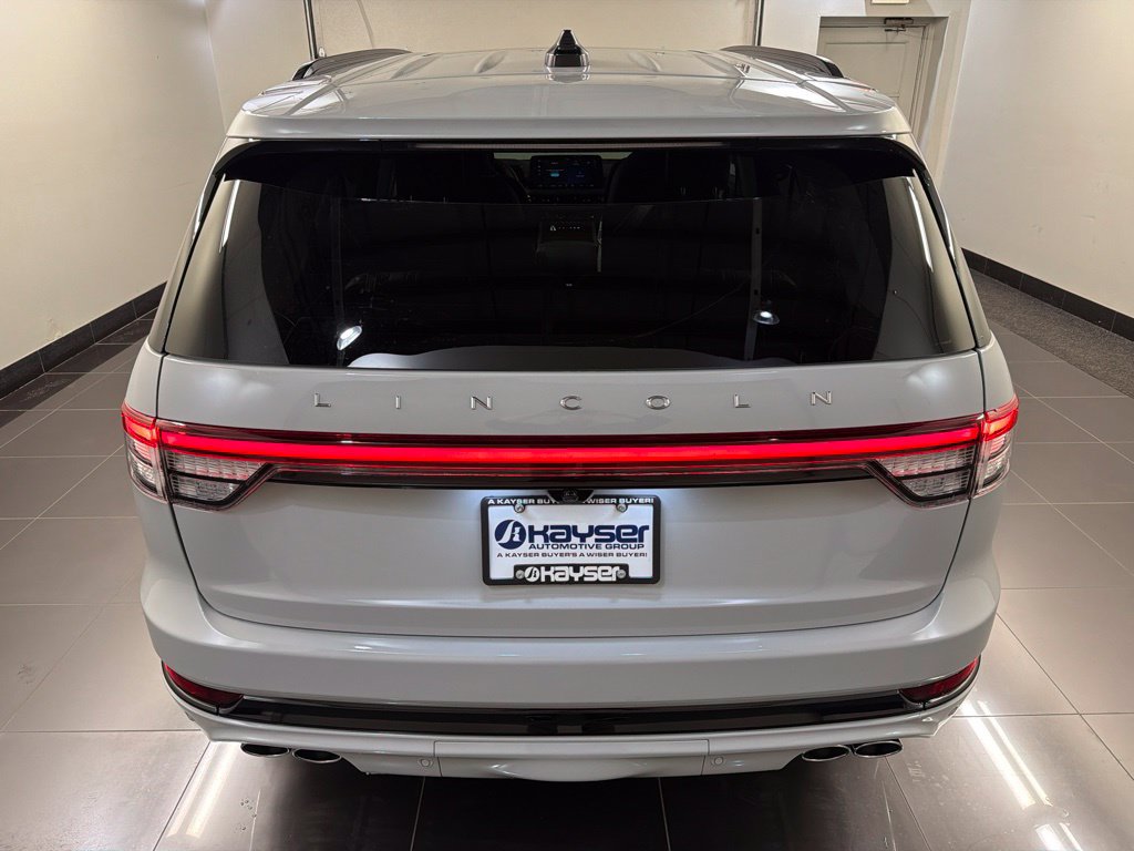New 2027 Lincoln Aviator Reserve AWD/4WD image 5