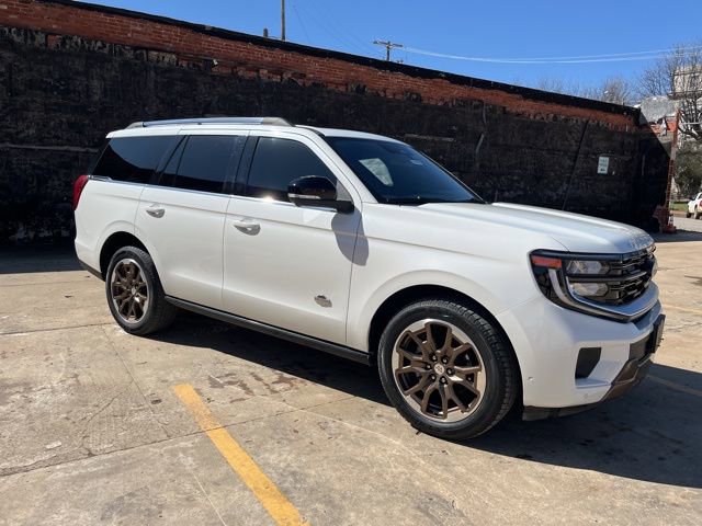 Used 2025 Ford Expedition King Ranch image 8