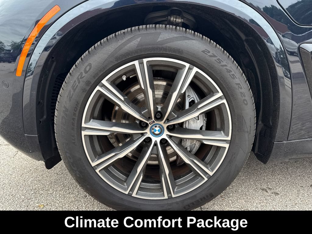 Used 2025 BMW X5 xDrive50e w/ M Sport Package AWD/4WD image 12