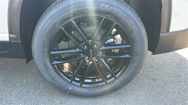 New 2026 Chevrolet Traverse LT w/ LPO, Floor Liner Package image 29