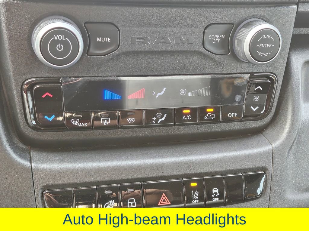 Used 2024 RAM ProMaster 3500 w/ Delivery Van Package image 25