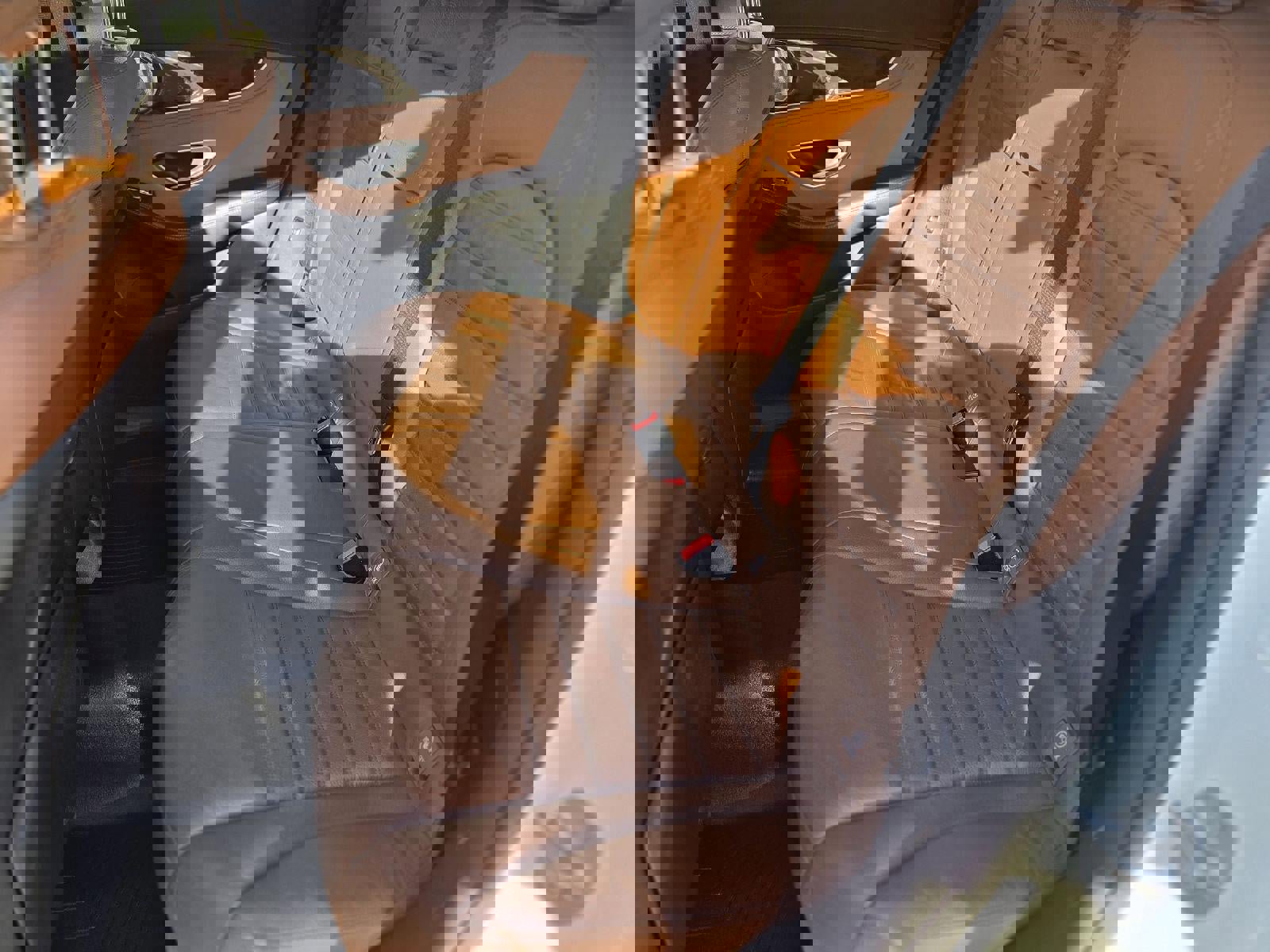 Used 2018 Mercedes-Benz GLC 300 4MATIC Coupe image 38