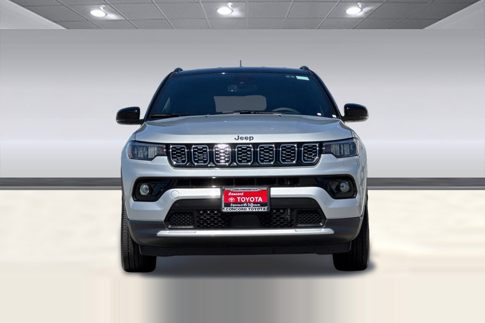 Used 2025 Jeep Compass Limited image 5