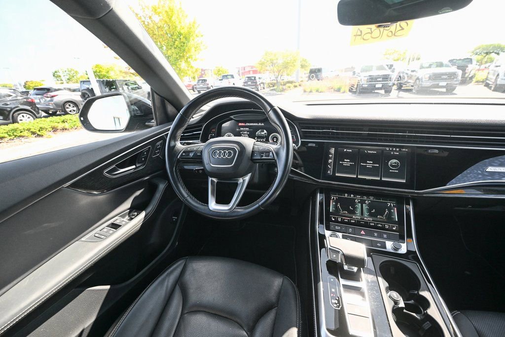 Used 2022 Audi Q8 Premium Plus image 33