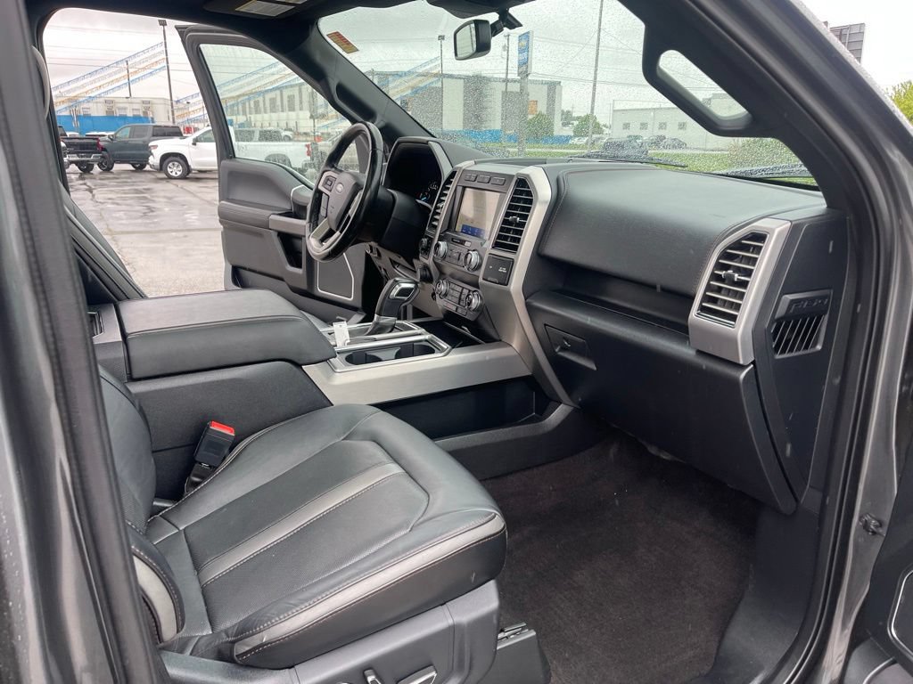 Used 2020 Ford F150 Platinum w/ Equipment Group 701A Luxury AWD/4WD image 19