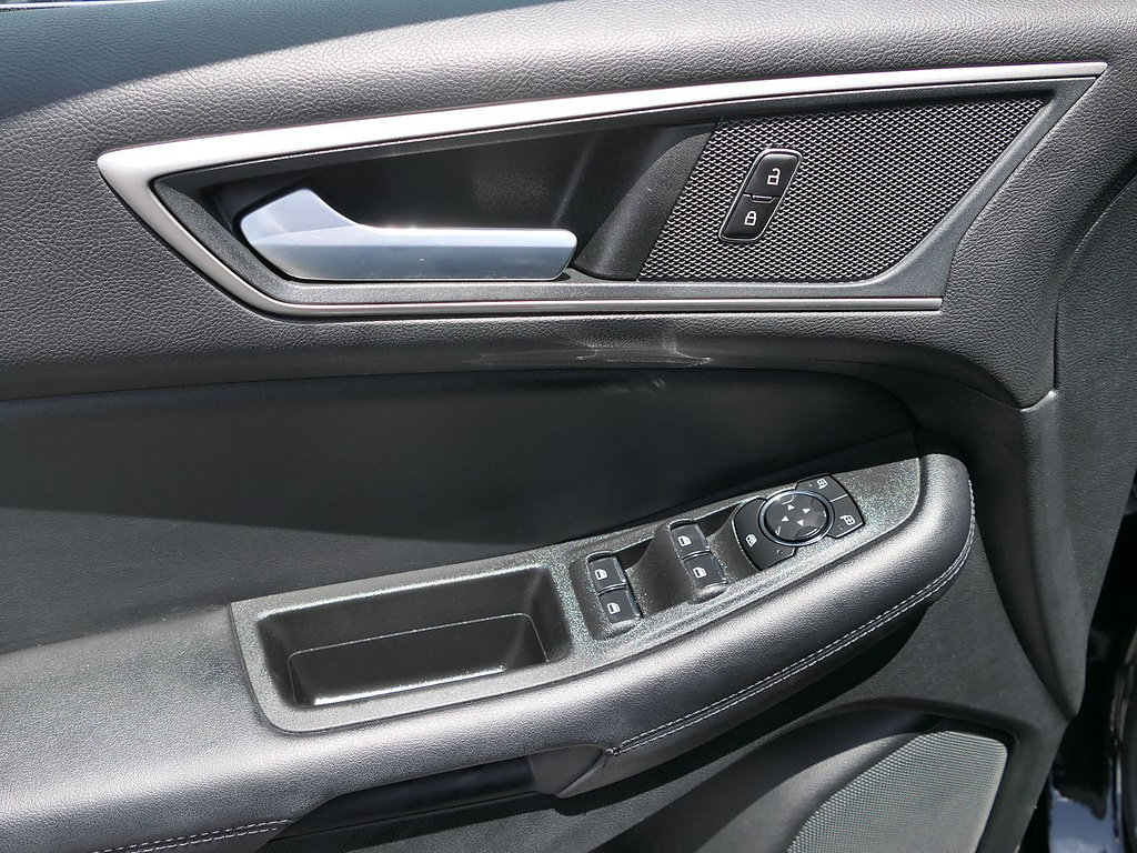 Used 2023 Ford Edge SEL w/ Convenience Package AWD/4WD image 14
