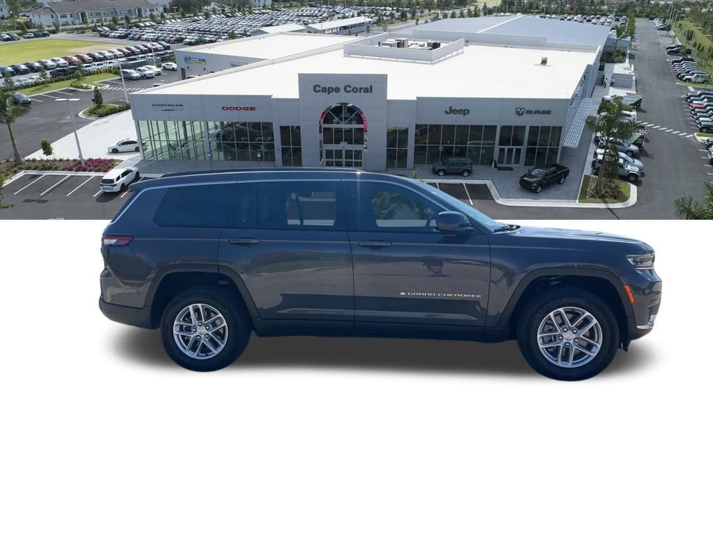 Used 2024 Jeep Grand Cherokee L Laredo RWD image 17