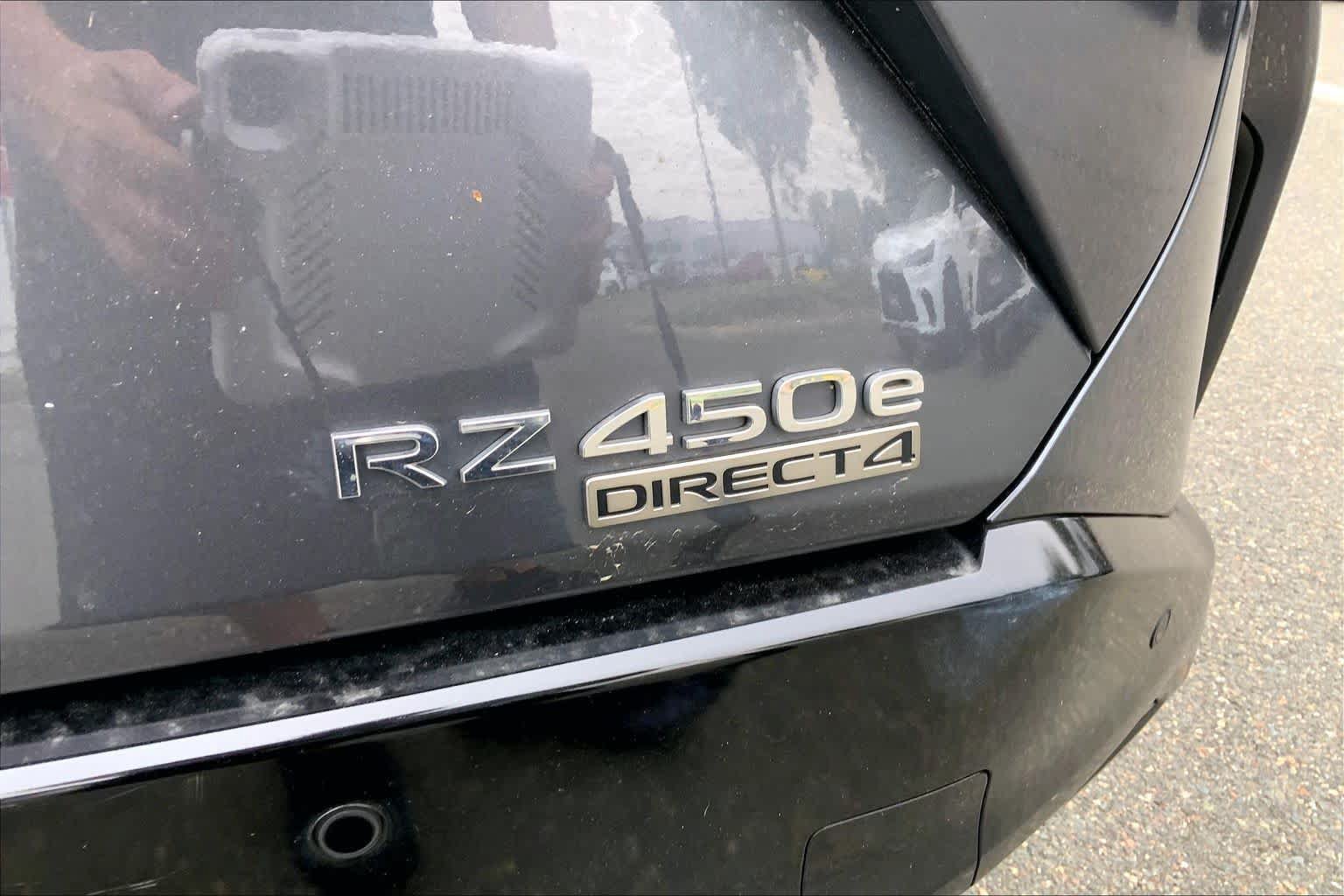 Certified 2023 Lexus RZ 450e Premium w/ Technology Package AWD/4WD image 9