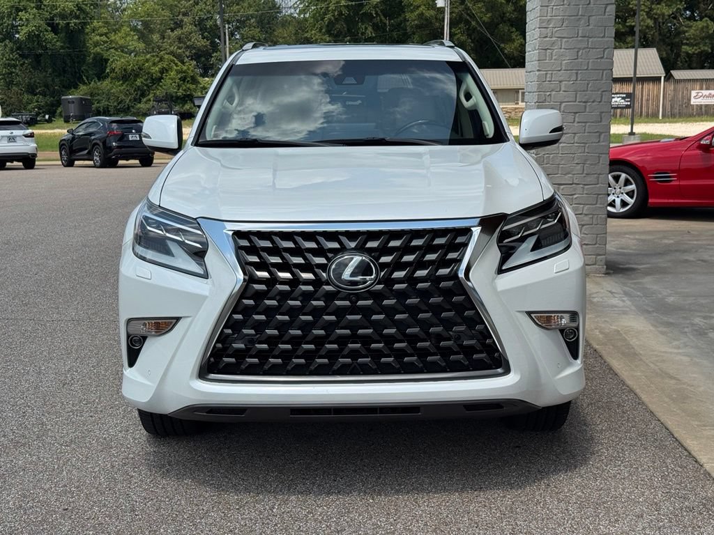 Used 2022 Lexus GX 460 Luxury w/ Accessory Package AWD/4WD image 19
