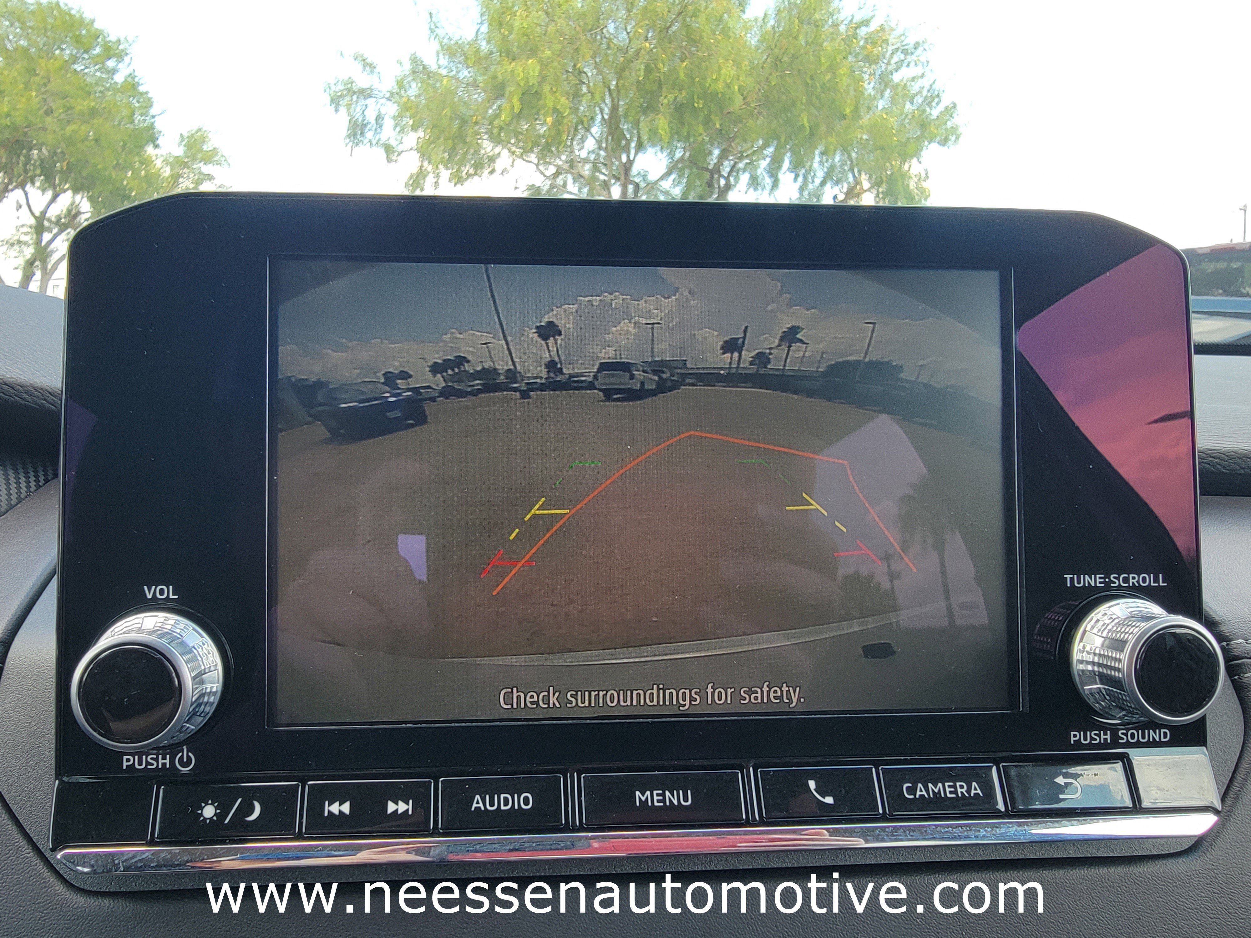 Used 2024 Mitsubishi Outlander ES image 23