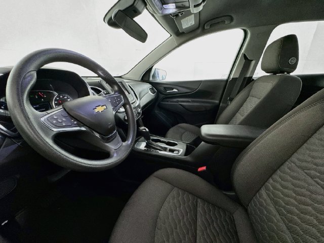 Used 2020 Chevrolet Equinox LT FWD image 19