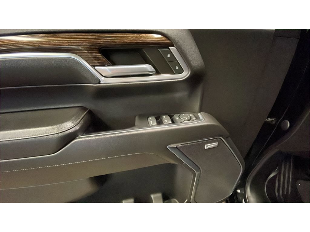 Used 2022 GMC Sierra 1500 Elevation w/ Elevation Premium Package image 9