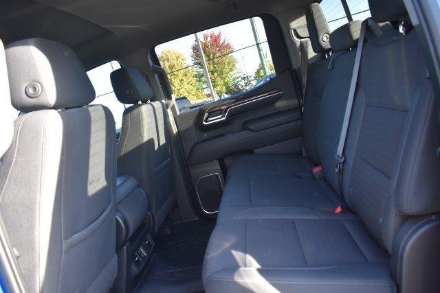 Used 2022 Chevrolet Silverado 1500 LT w/ Convenience Package II AWD/4WD image 20