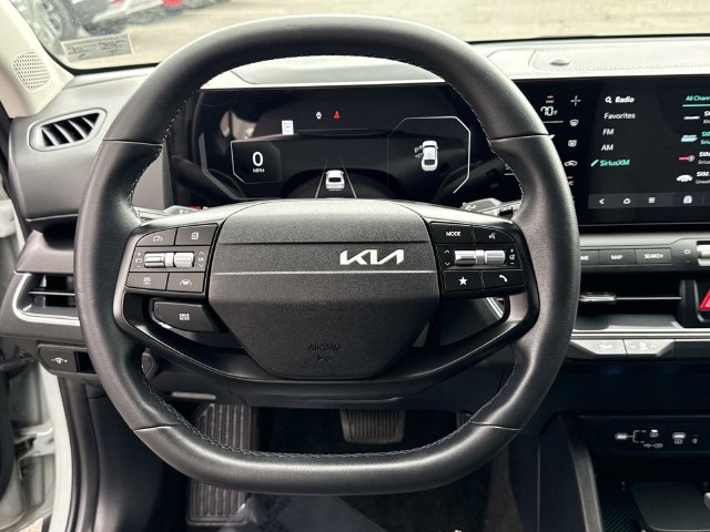Used 2025 Kia K4 EX FWD image 18