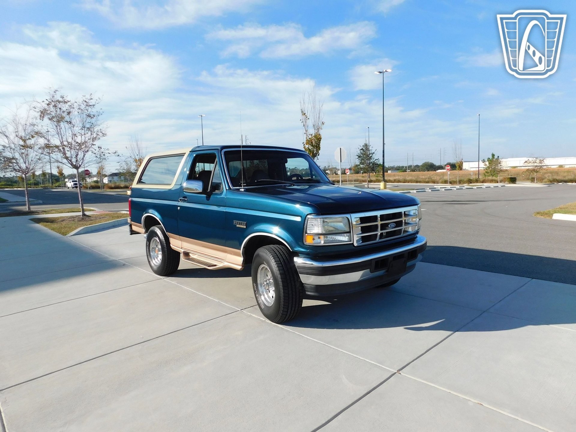 Used 1995 Ford Bronco XLT image 6