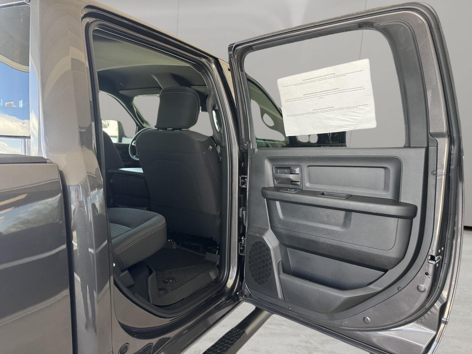 New 2026 RAM 2500 Tradesman AWD/4WD image 26