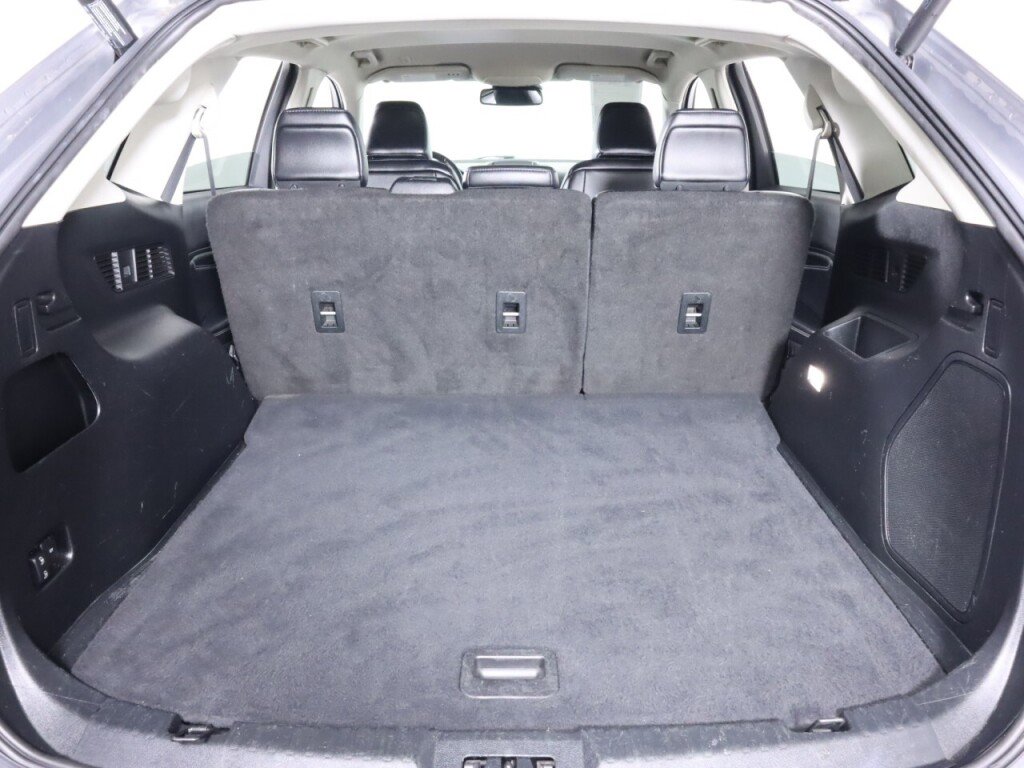 Used 2022 Ford Edge Titanium image 34