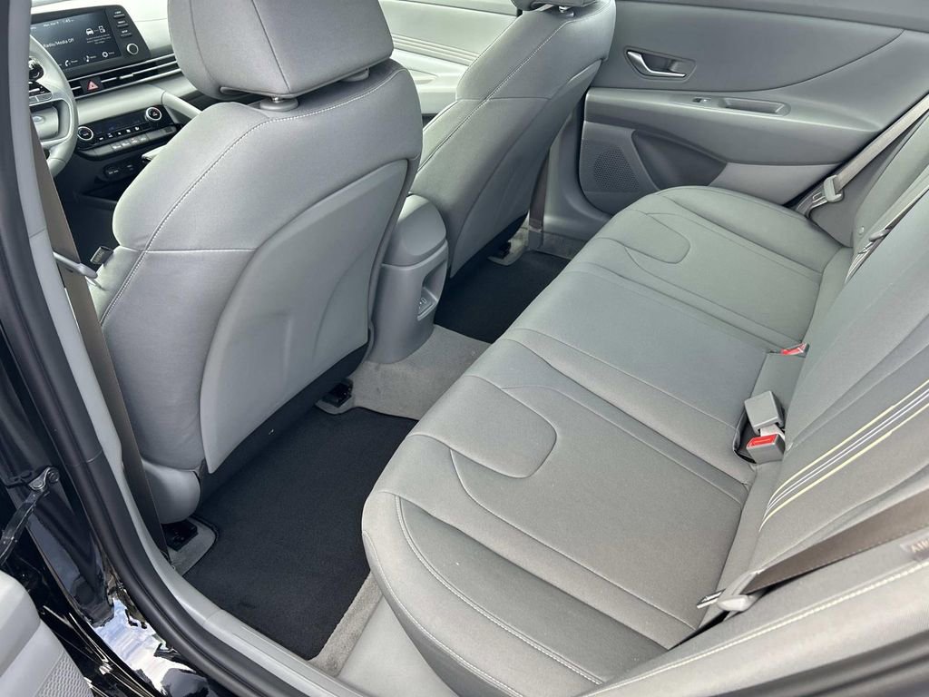 New 2026 Hyundai Elantra Sport image 17