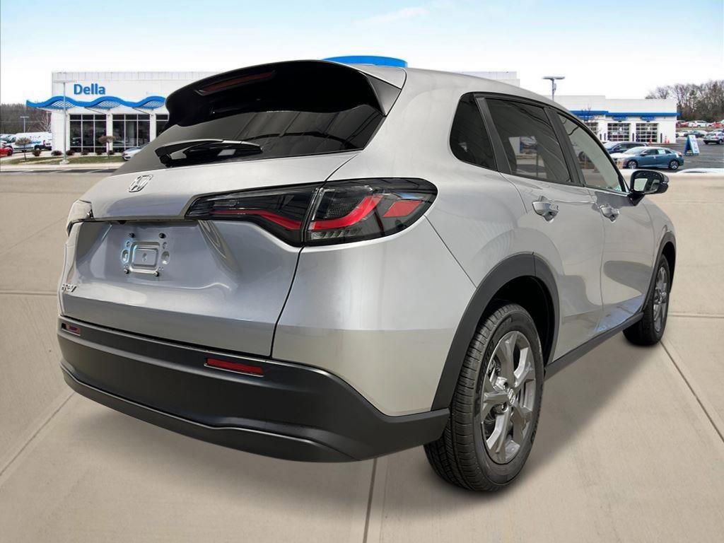New 2026 Honda HR-V LX image 3