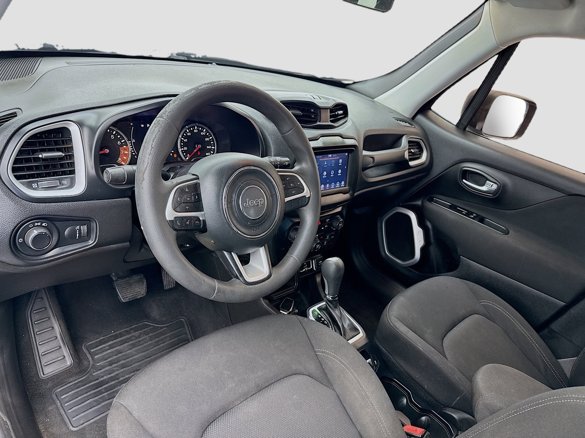 Used 2021 Jeep Renegade Sport image 7