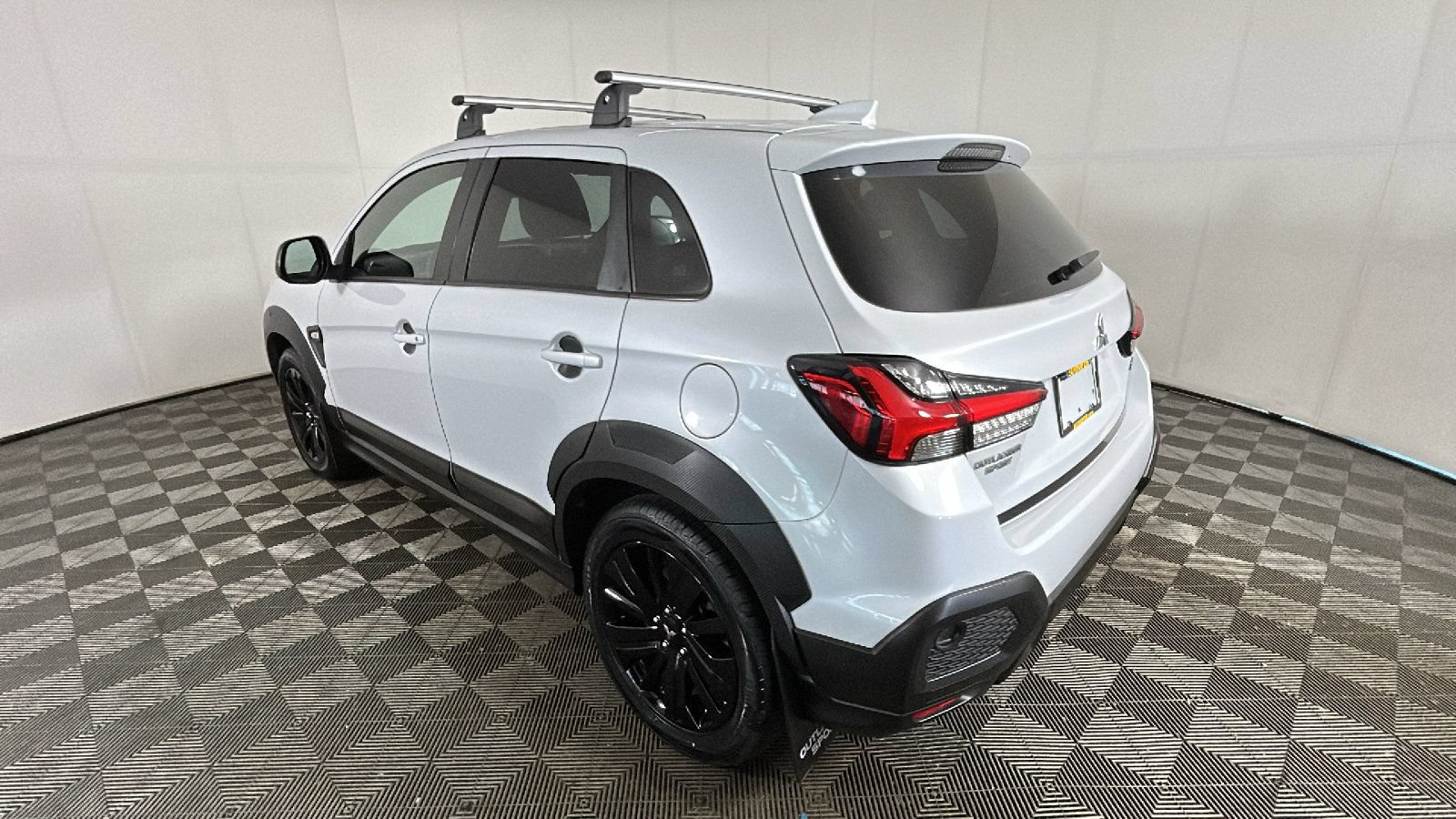 Used 2024 Mitsubishi Outlander Sport AWD image 4