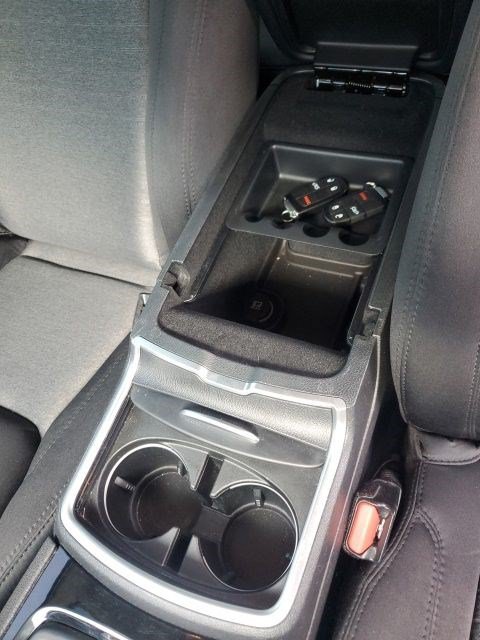 Used 2023 Chrysler 300 Touring w/ Sport Appearance Package RWD image 12