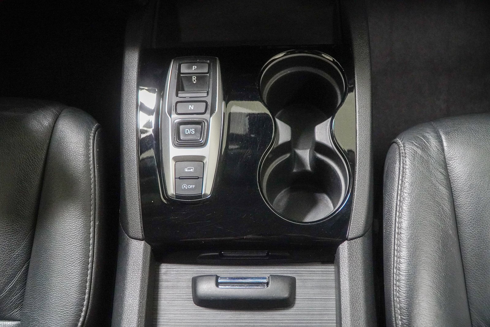 Used 2020 Honda Pilot Touring image 38