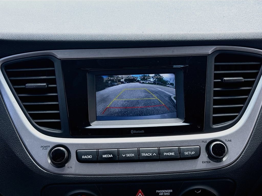 Used 2021 Hyundai Accent SE FWD image 14