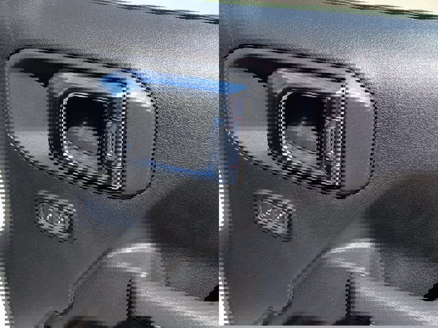 New 2025 Jeep Wrangler Sport S image 44