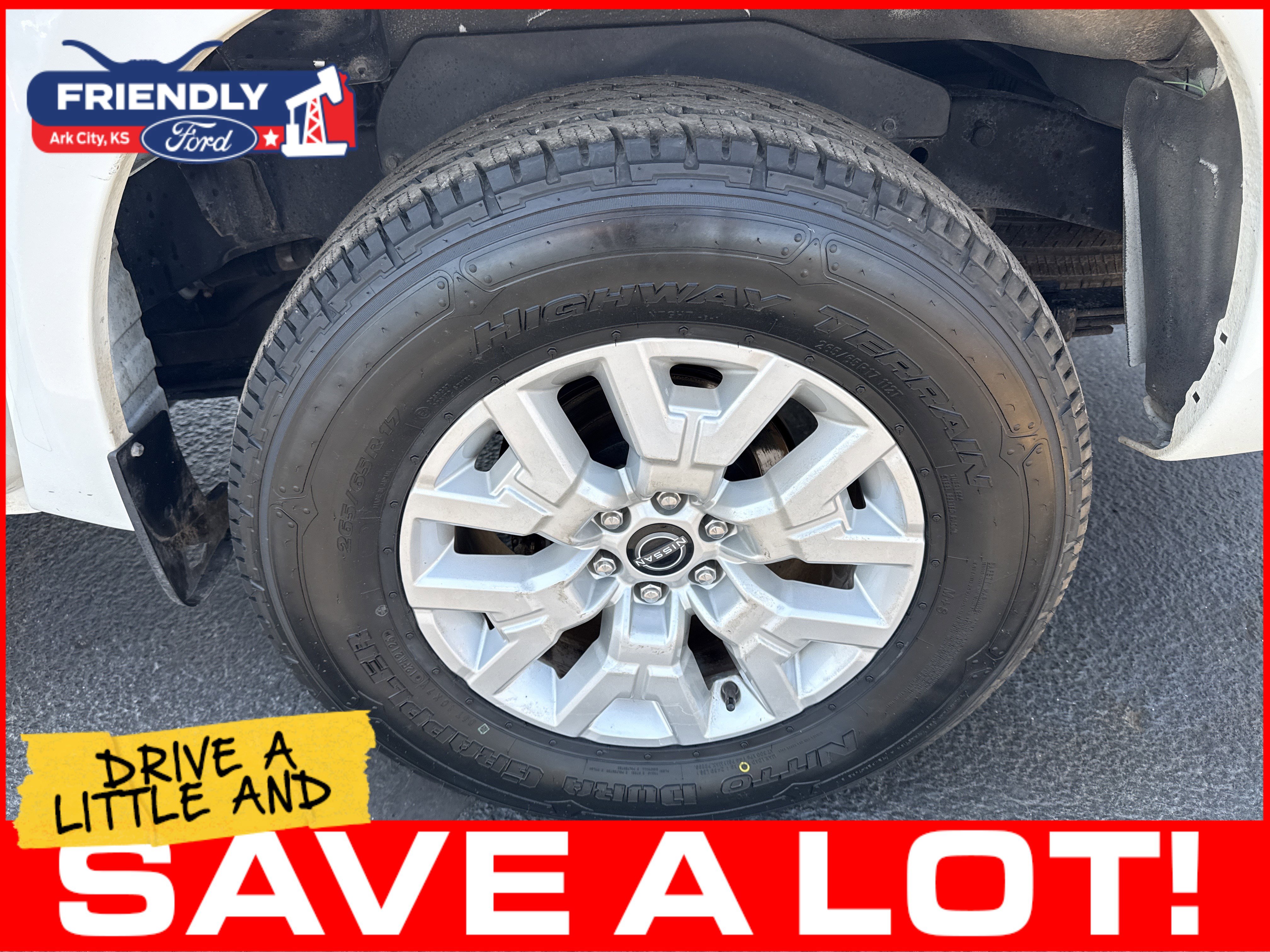 Used 2023 Nissan Frontier SV RWD image 21