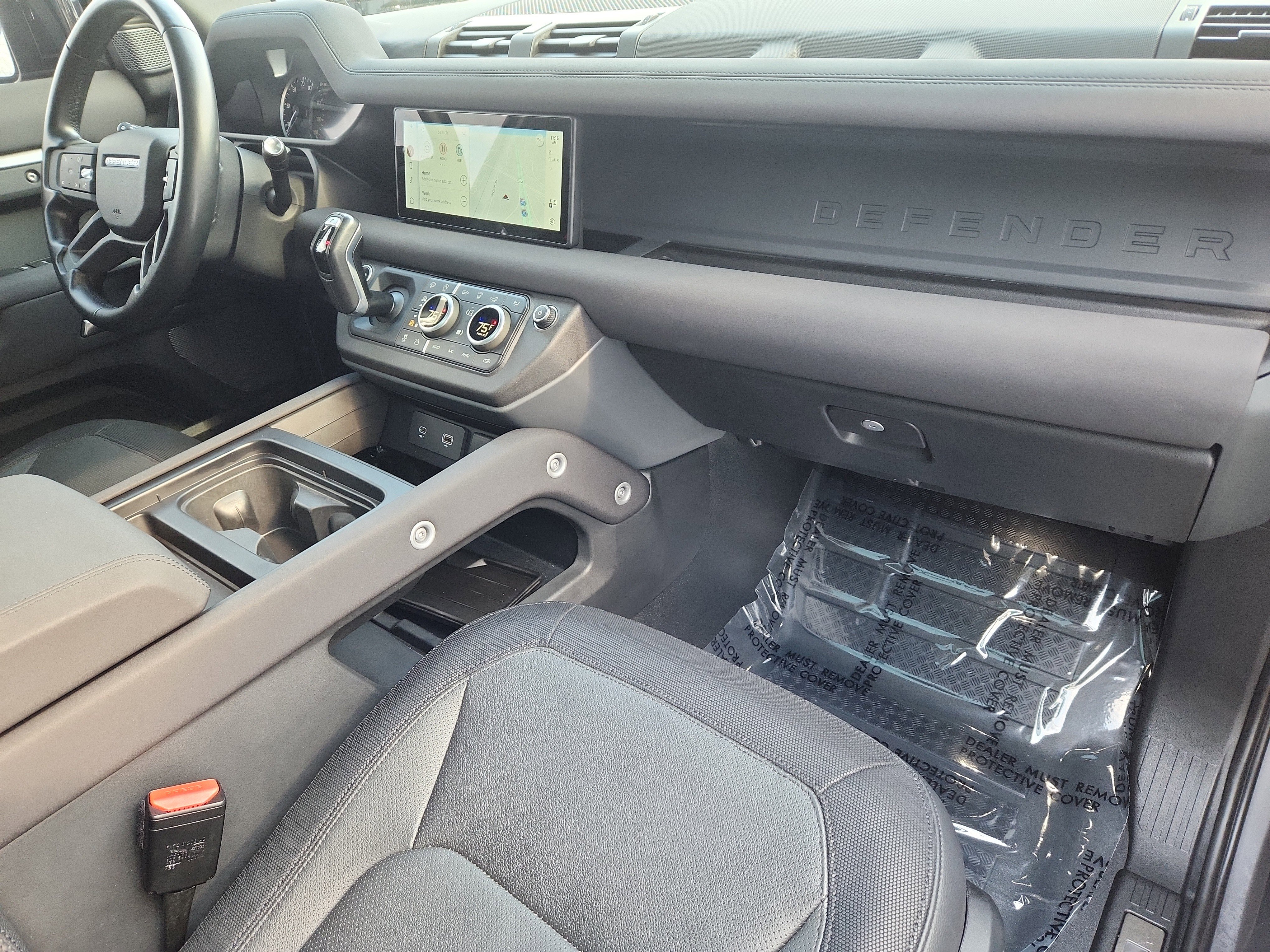 Used 2023 Land Rover Defender 110 X-Dynamic SE image 27