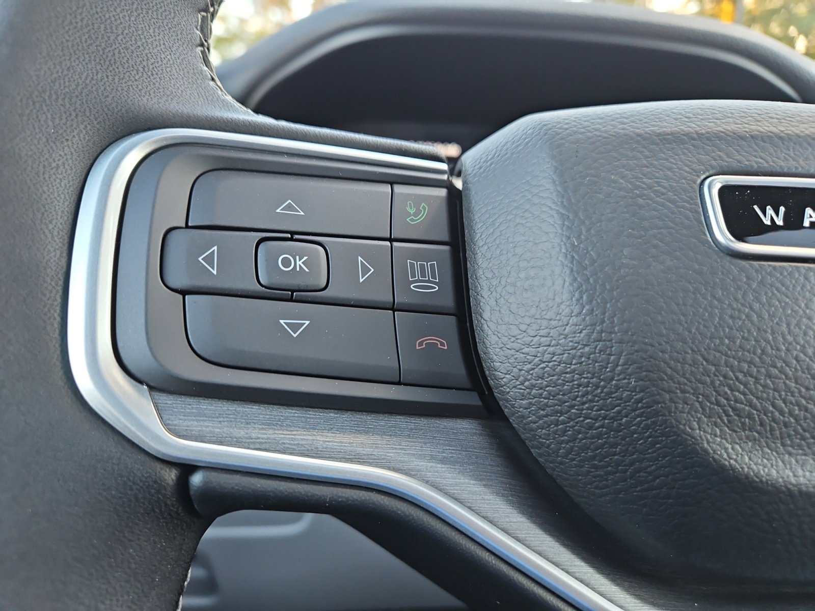 New 2025 Jeep Wagoneer 4WD image 25