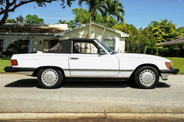 Used 1987 Mercedes-Benz 560 SL image 19
