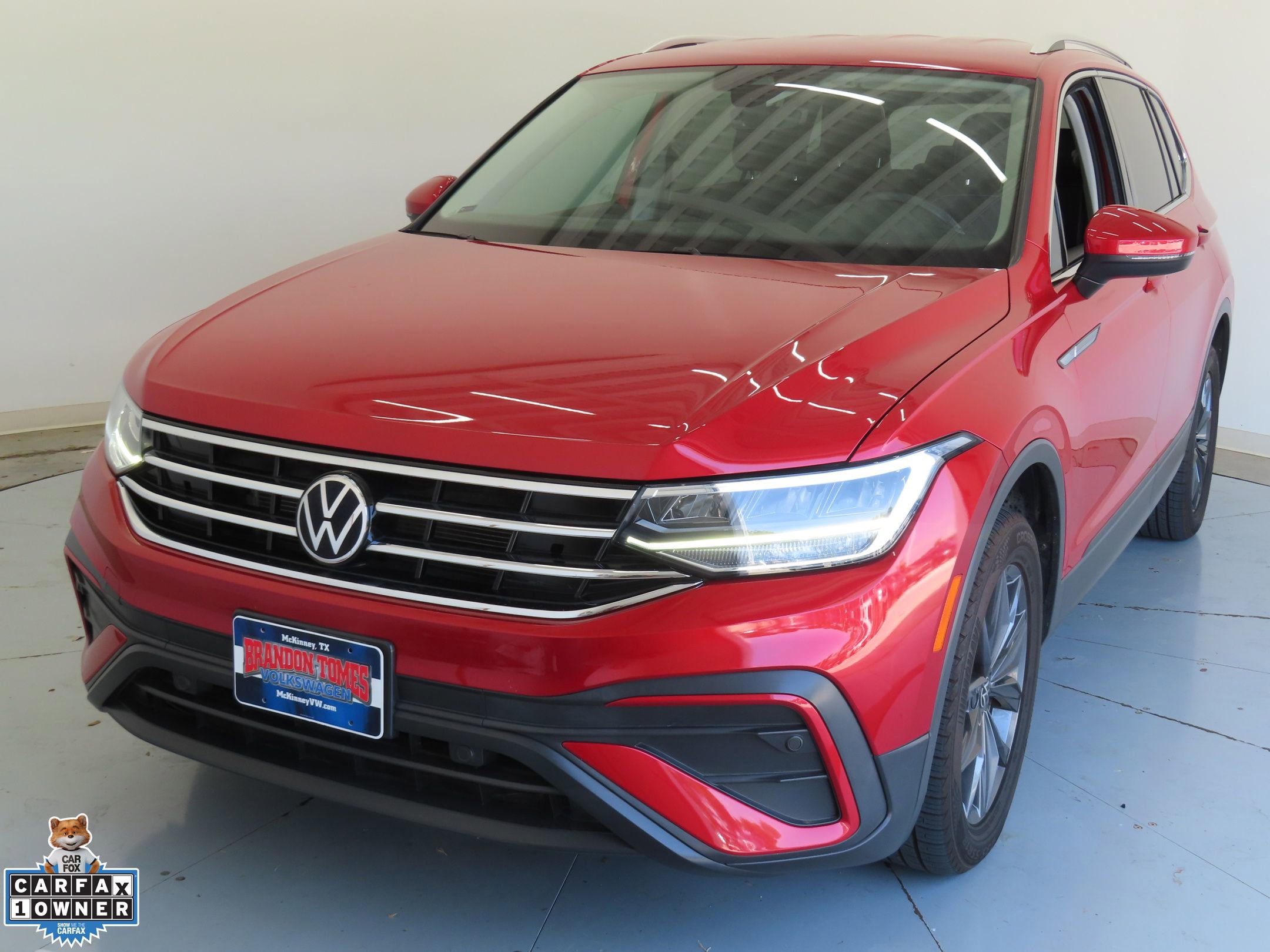 Used 2022 Volkswagen Tiguan SE FWD image 7