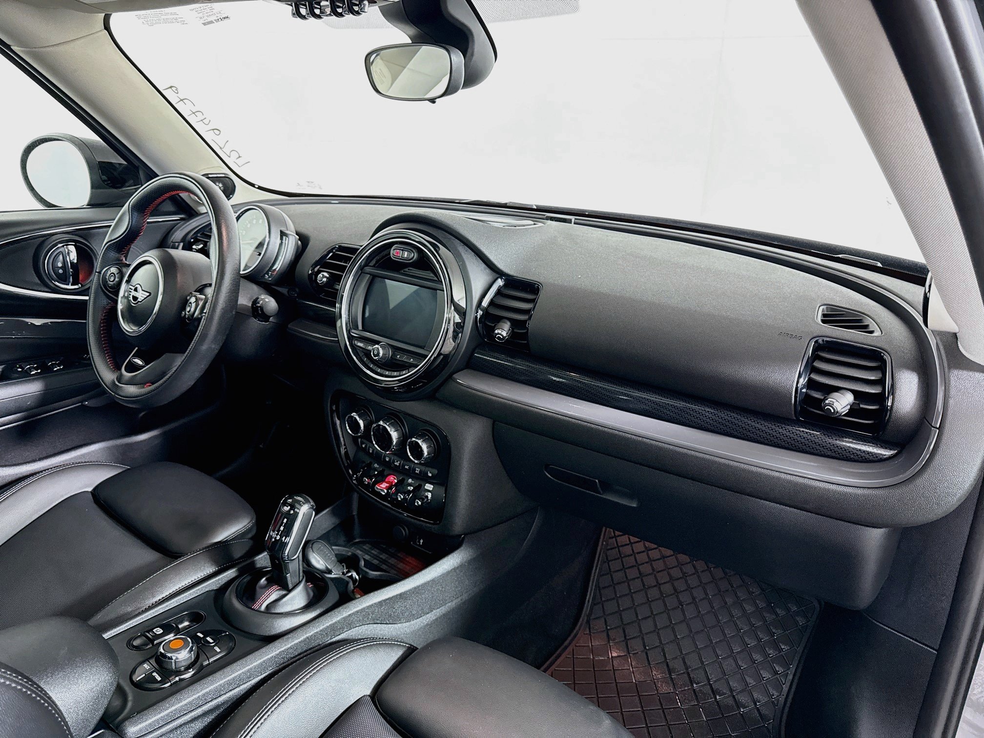 Used 2020 MINI Cooper Clubman S w/ Storage Package AWD/4WD image 30